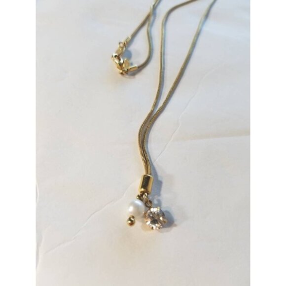 Vintage Monet necklace rhinestone diamond and faux pearl gold - Picture 4 of 8